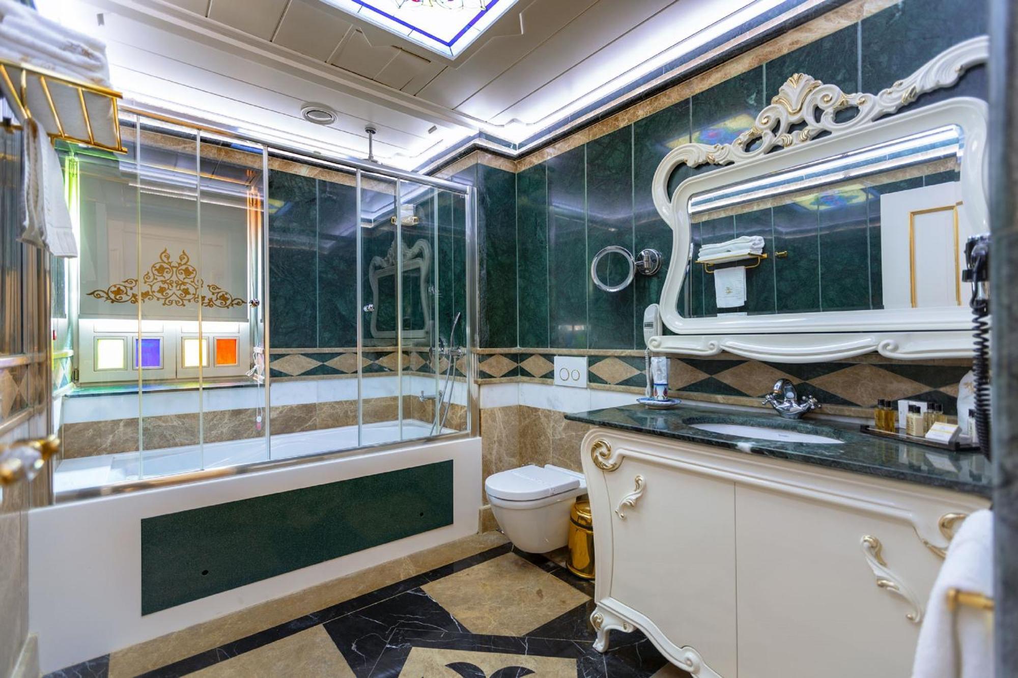 Seven Hills Palace & Spa Istanbul Bilik gambar